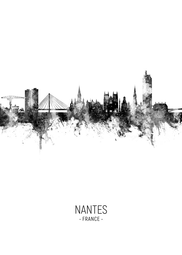 Nantes Skyline black and white