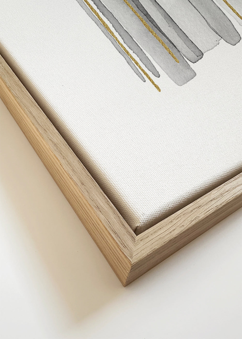 Vertical lines with gold