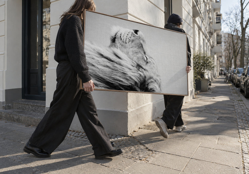 Lion Portrait - Black & White - Framed canvas in an interior