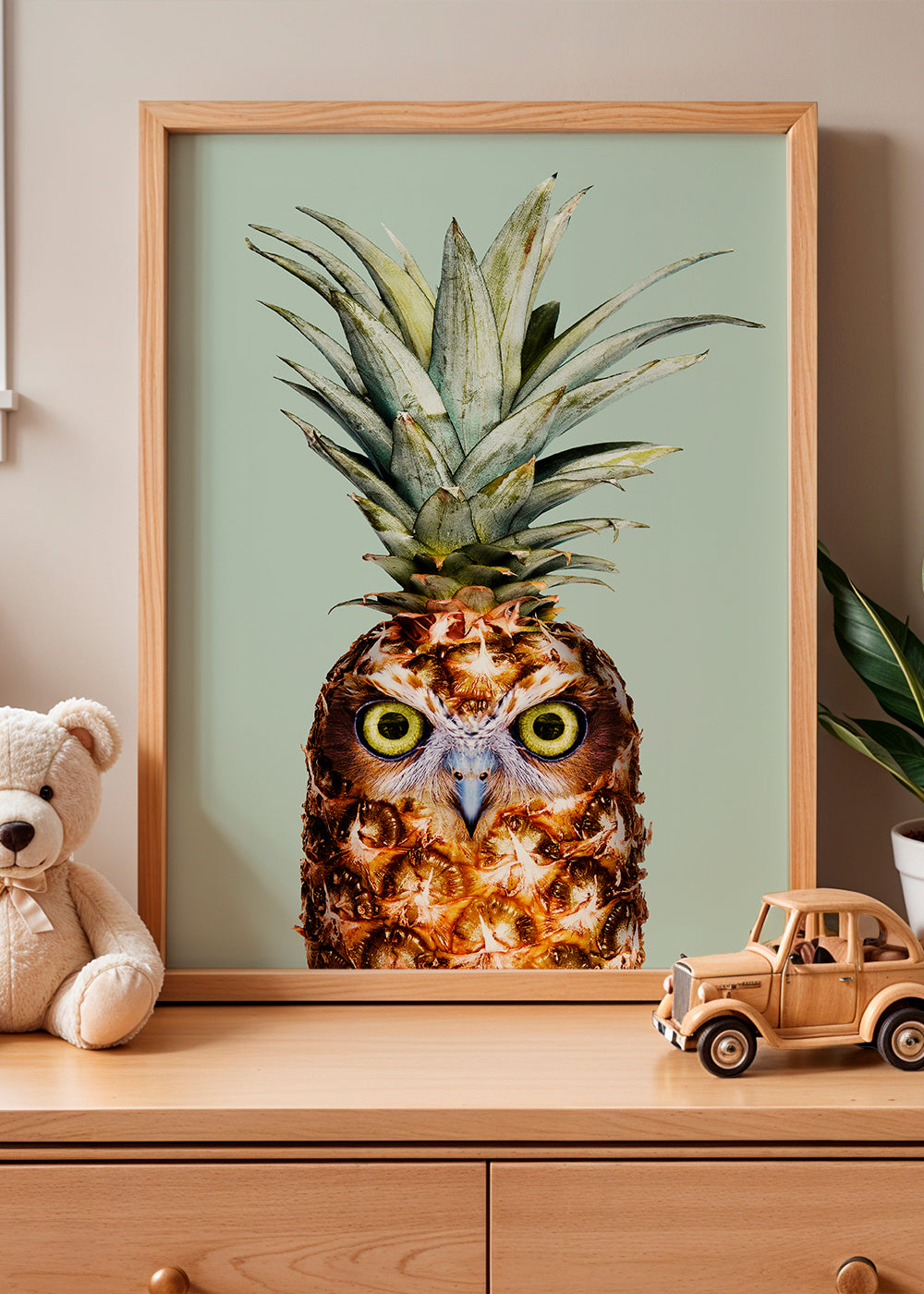 Pineapple Owl