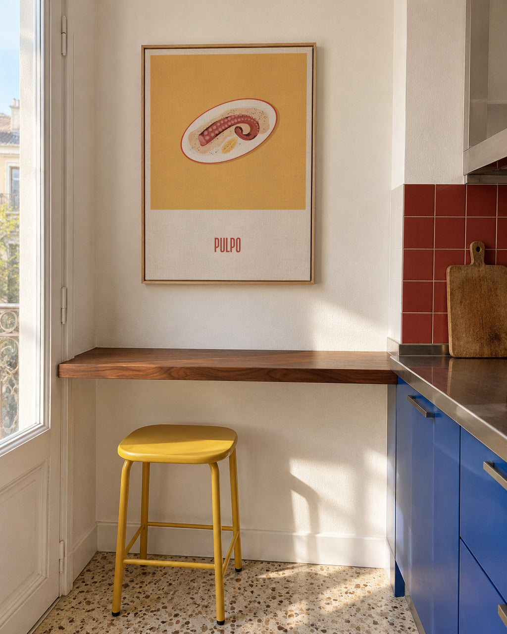 Pulpo - Framed canvas in an interior