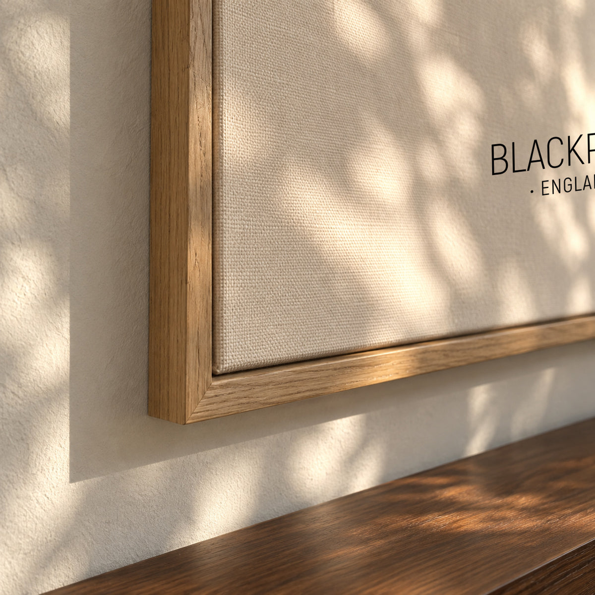 Blackpool Skyline blanco y negro - Framed canvas detail