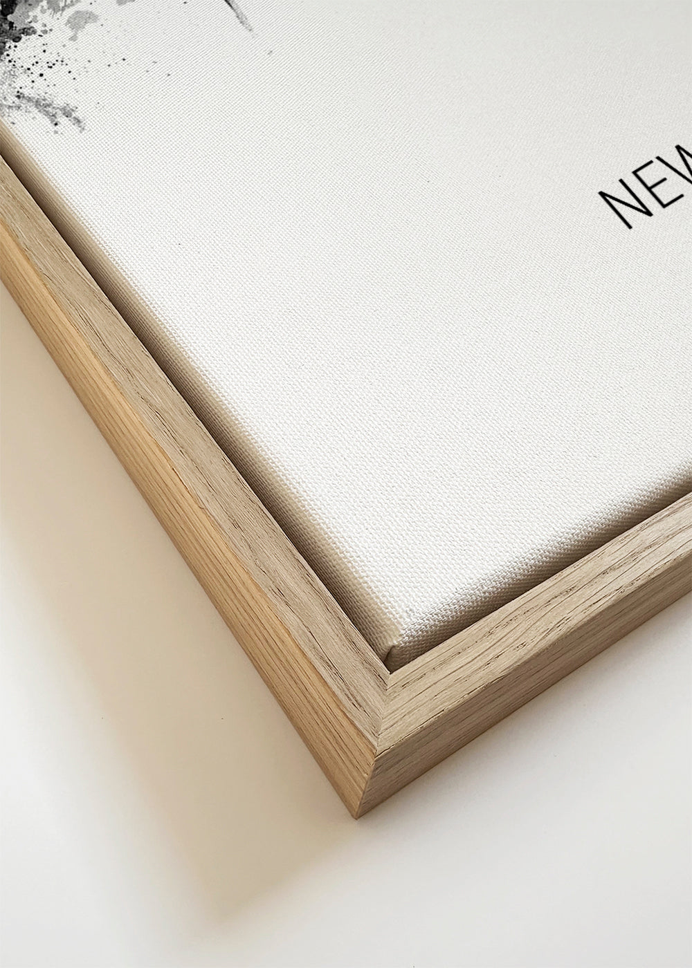 Newport Skyline black and white