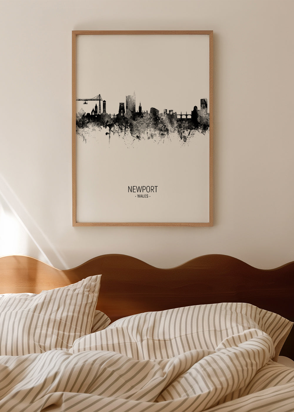 Newport Skyline black and white