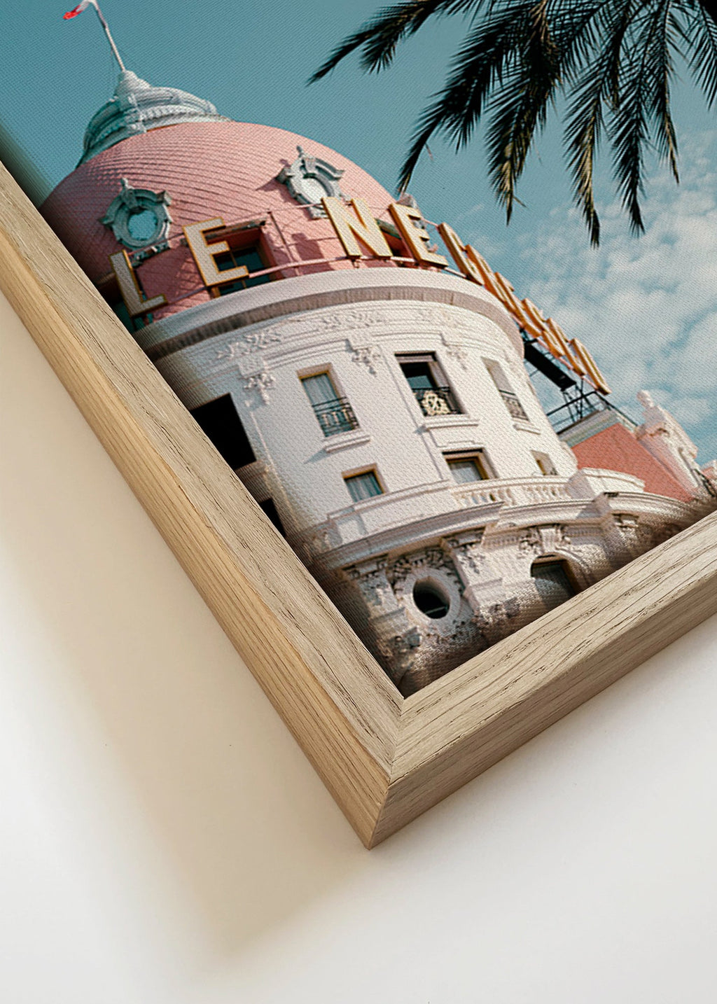 Cuadro de ciudades Riviera con cúpula y palmera – Canvas detail