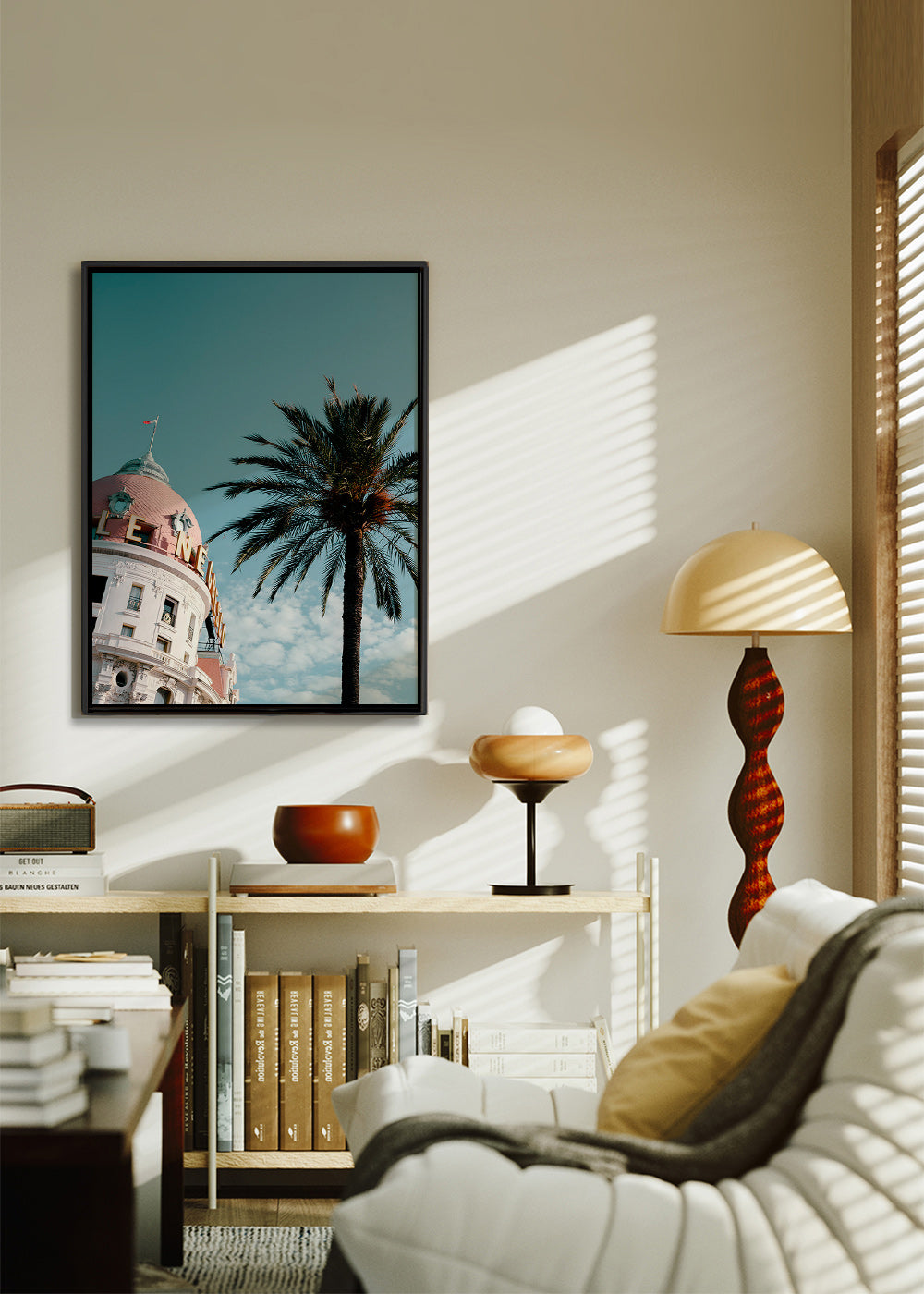 Cuadro de ciudades Riviera con cúpula y palmera – Canvas1