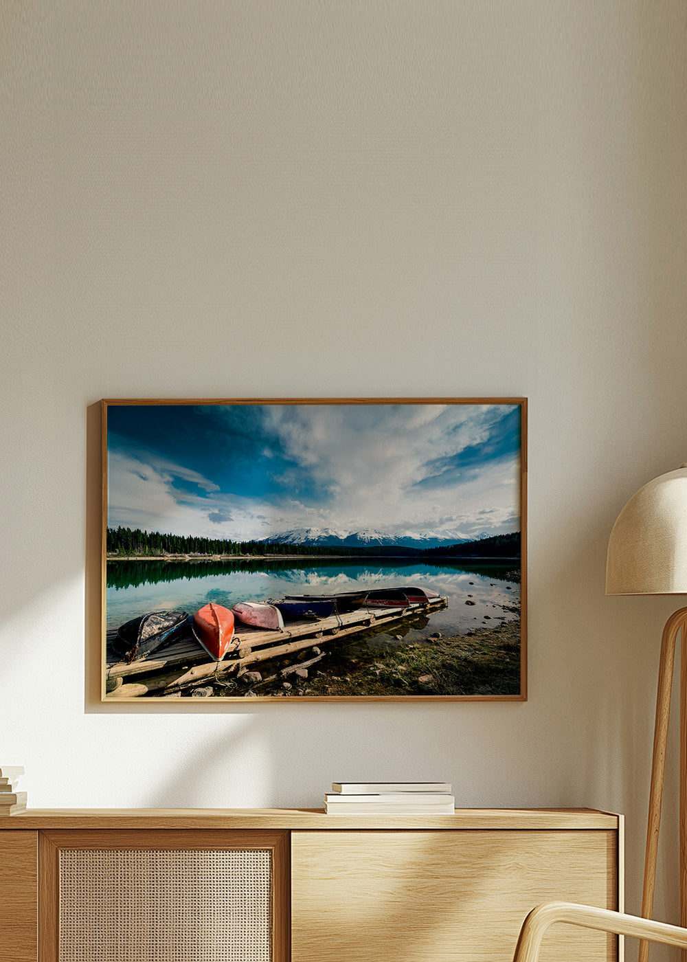 Cuadro de paisaje con canoas en muelle – Product3