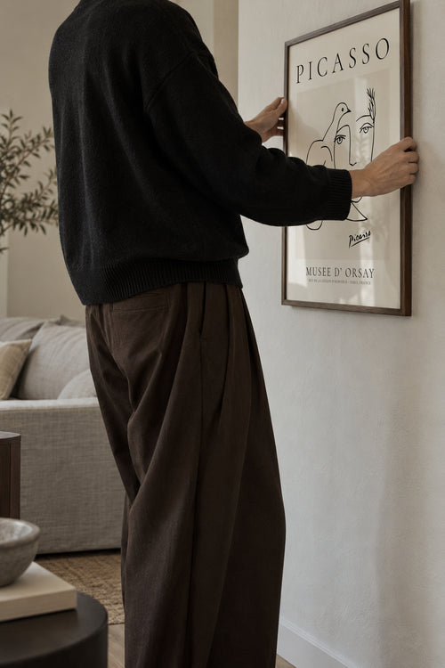 Pablo Picasso Dove Peace Women - Framed poster in an interior