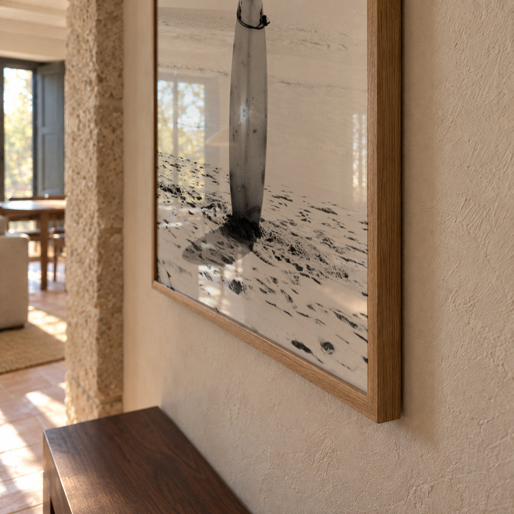 Beach Vintage Surfing board Black & White - Framed poster detail