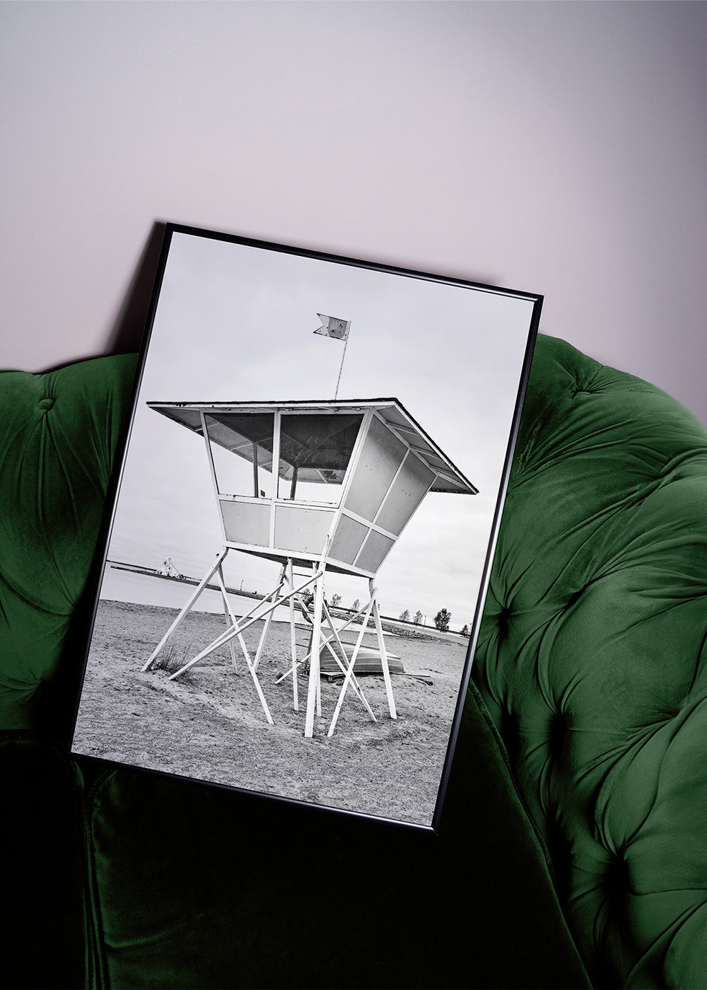 Beach Vintage Baywatch lifeguard Black & White