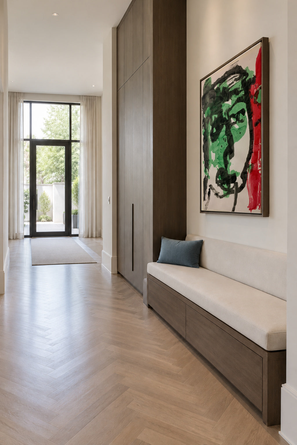 The face - Raúl Sánchez - Framed canvas in an interior