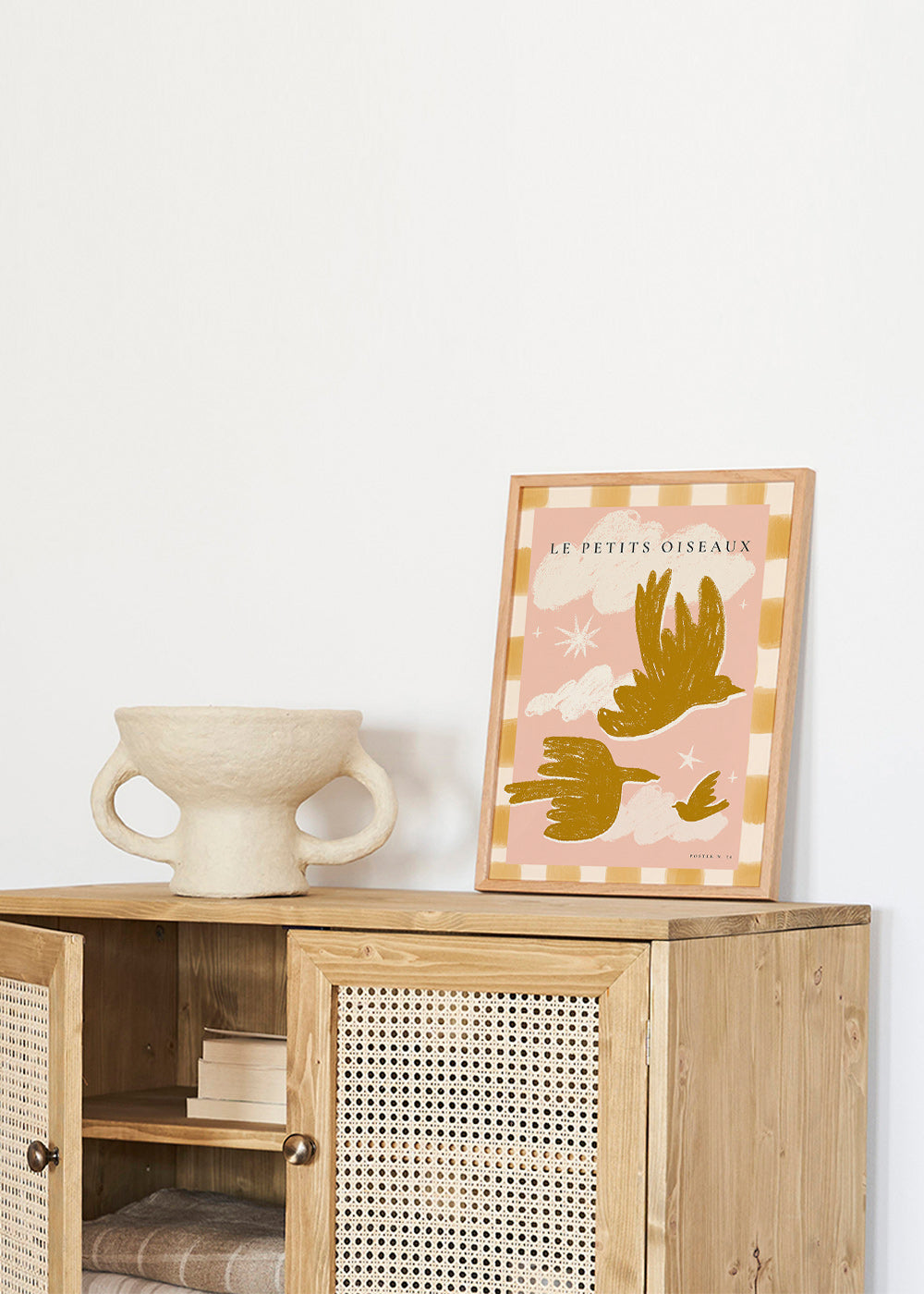 Golden birds illustration on pink