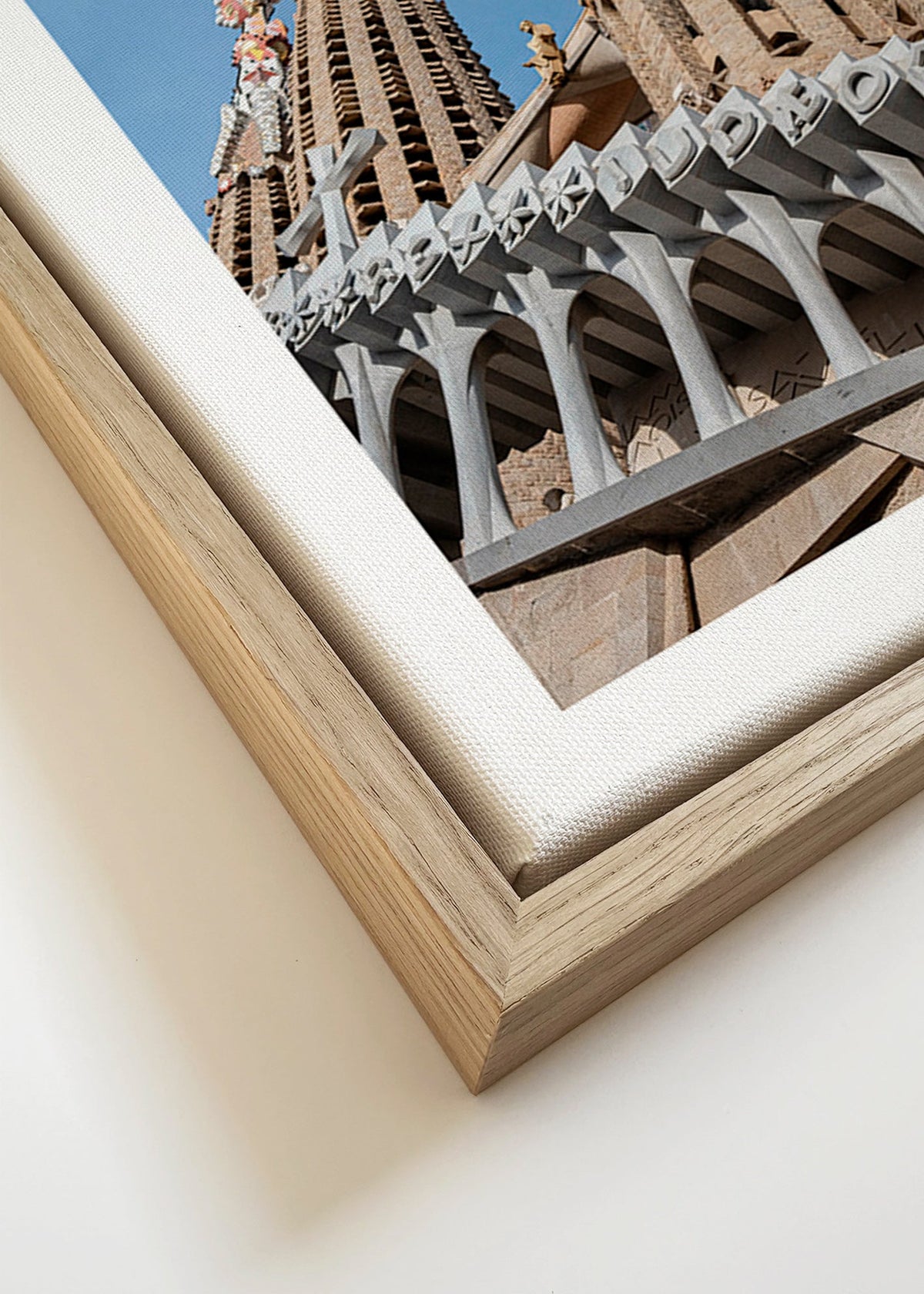 Cuadro de ciudades Sagrada Família, fachada en vertical – Canvas detail