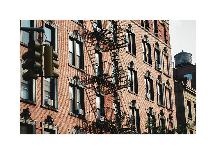Cuadro de ciudades con fachada de ladrillo