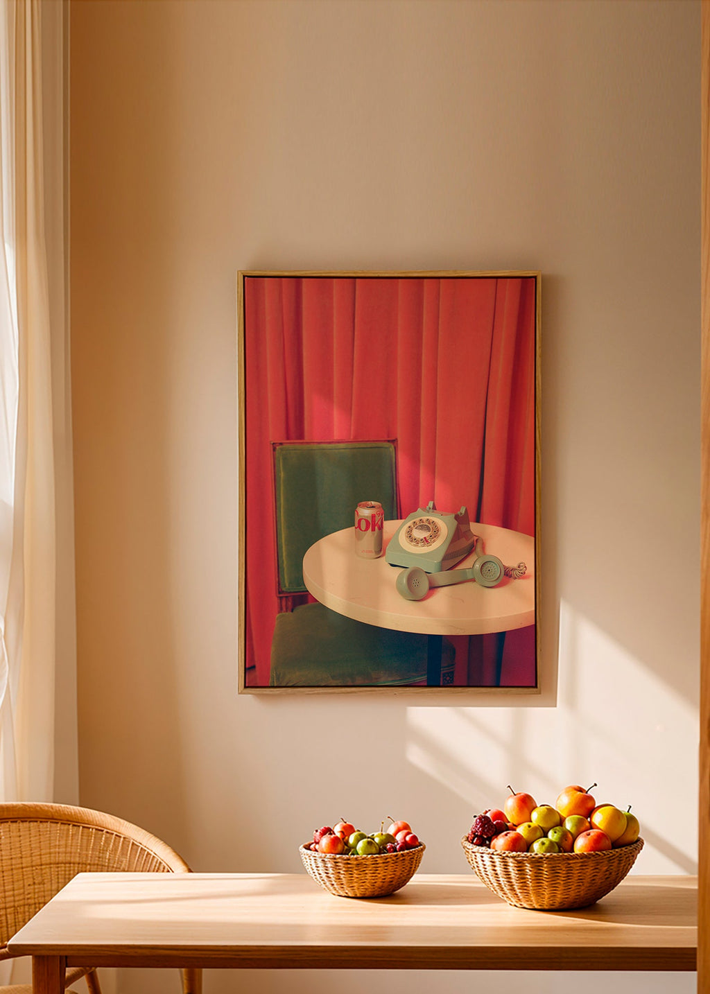 Cuadro vintage con teléfono retro sobre mesa – Canvas2