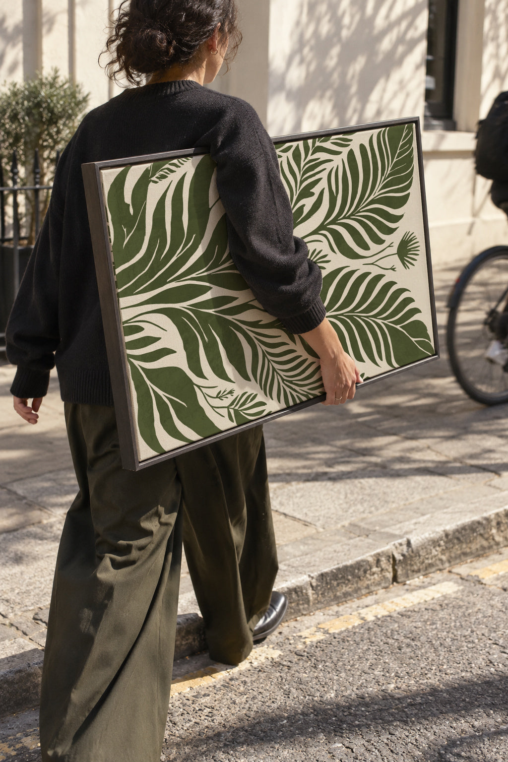 Botanical Bliss - Framed canvas in an interior