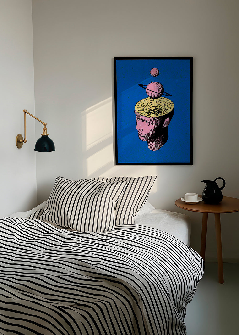 Ilustración surrealista de busto con planetas – Product3