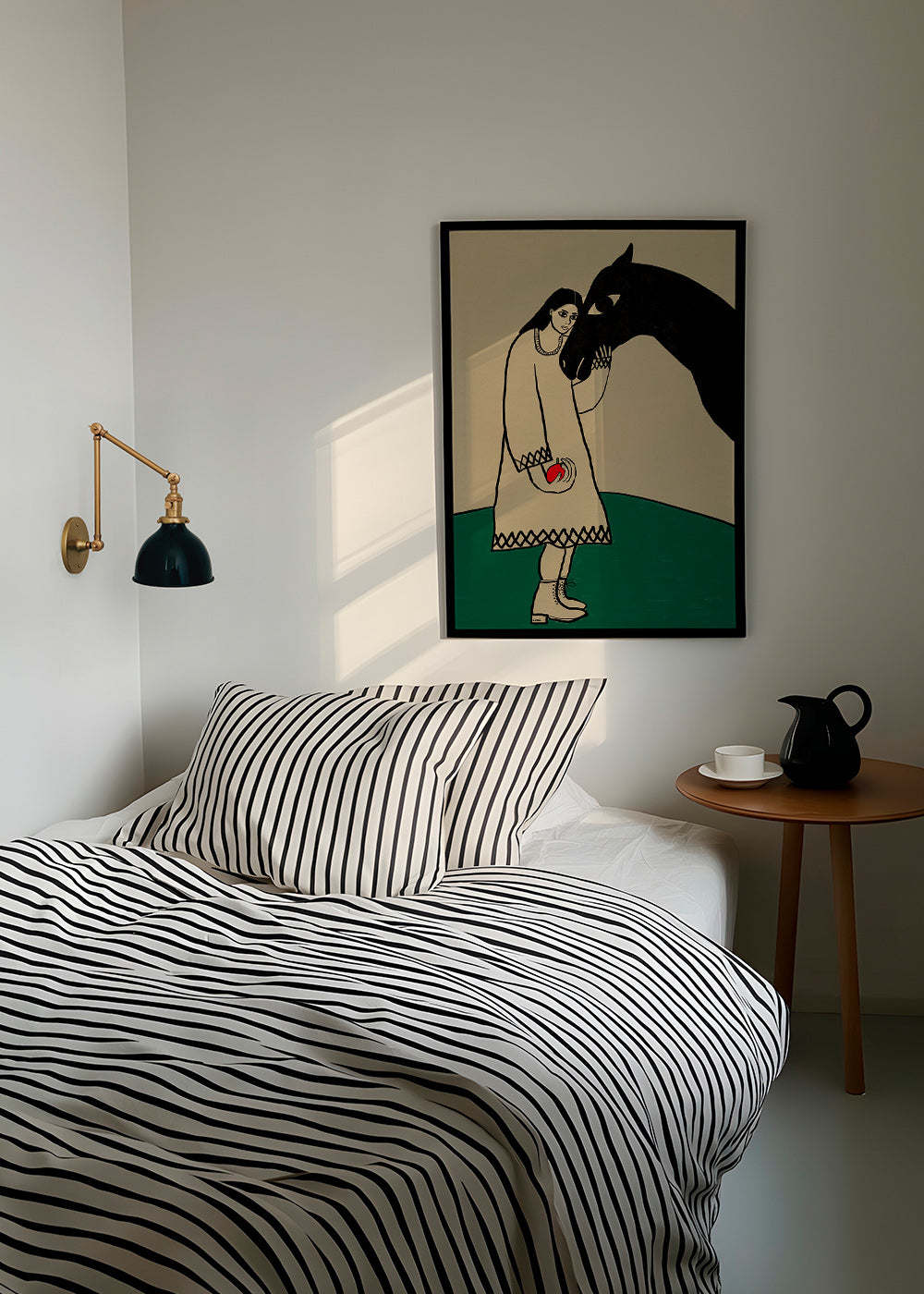 Cuadro de caballo con figura femenina y manzana – Product3