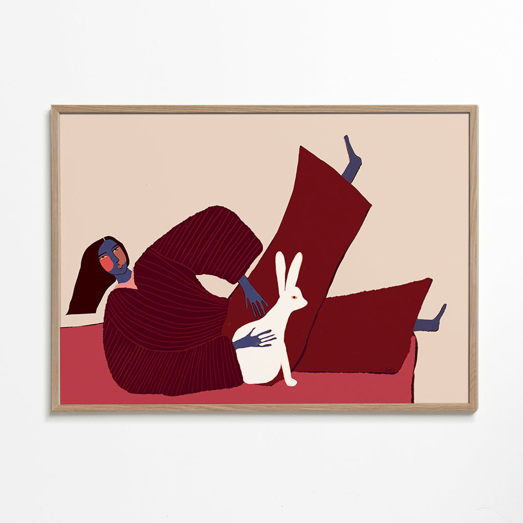 Cuadro con conejo y figura reclinada – Oak Frame