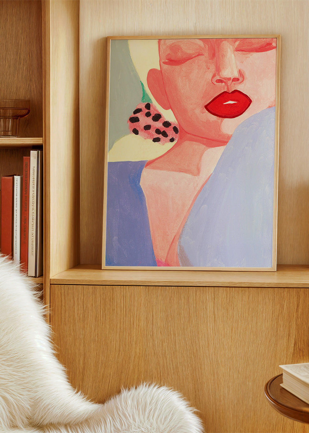 Ilustración femenina con labios rojos – Product1