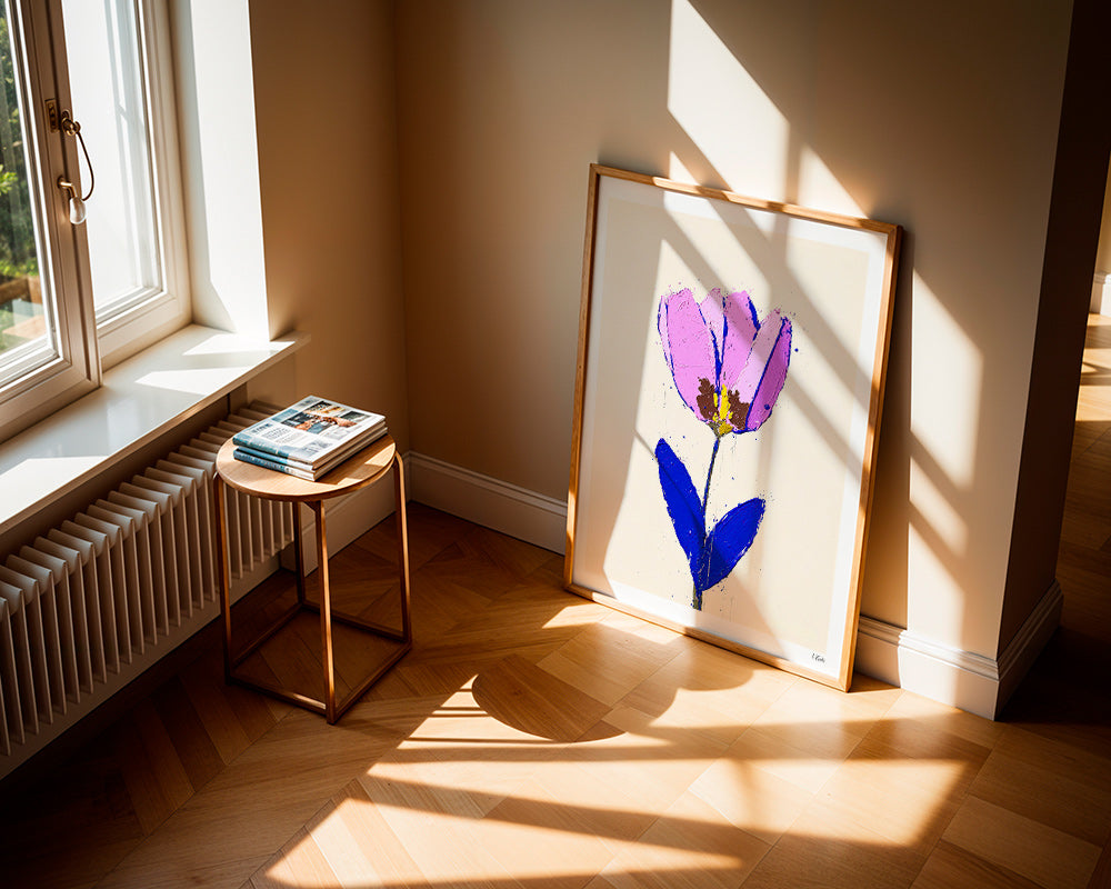 Lámina botánica con flor violeta y hoja azul – Product1