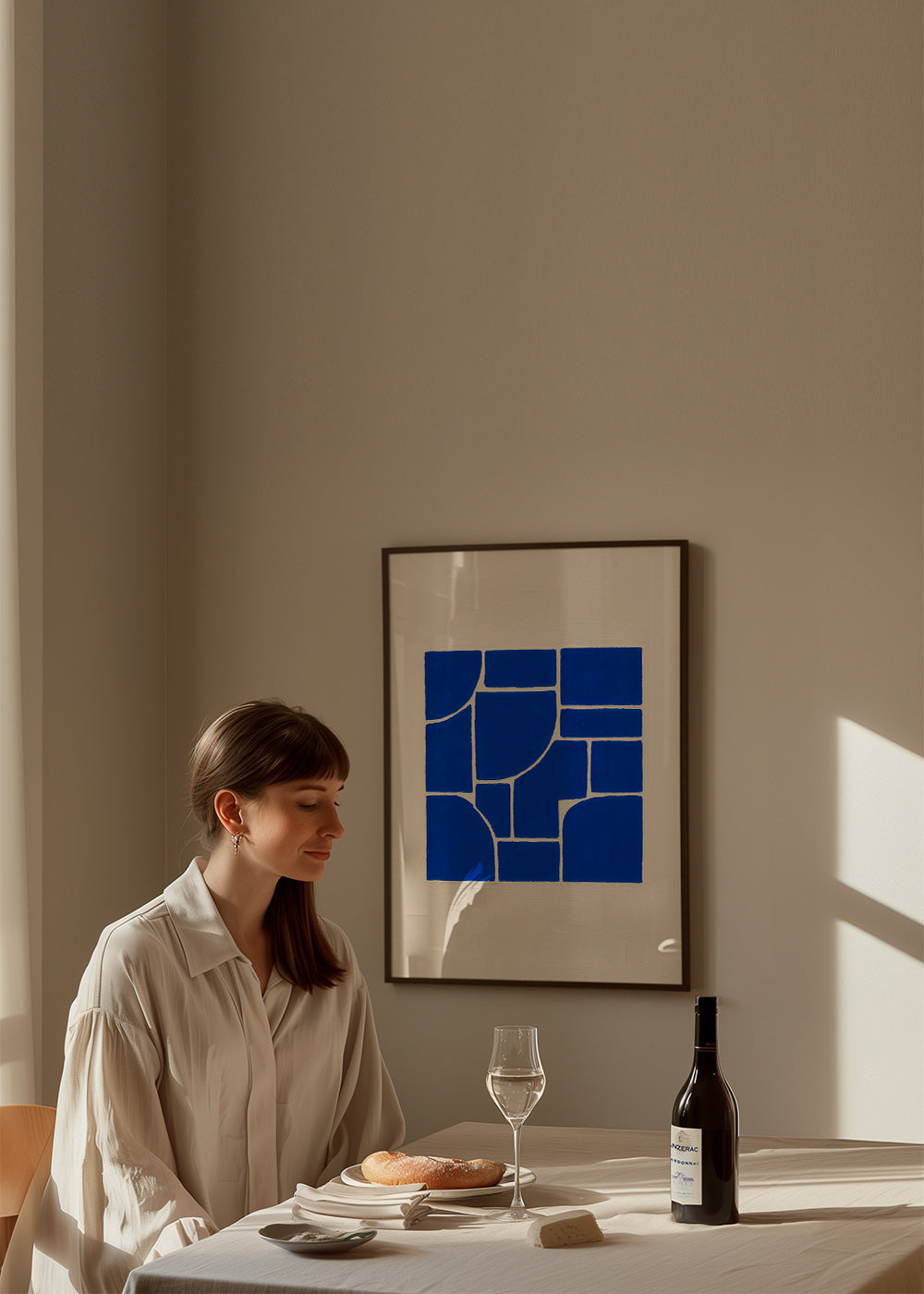 Cuadro geométrico azul con bloques centrales – Product3