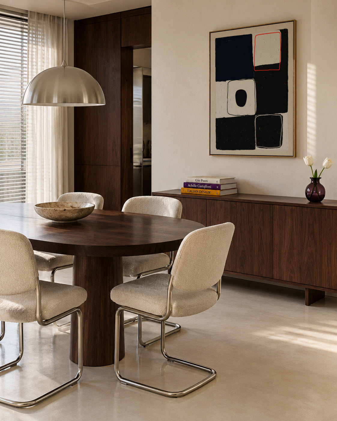 Linear Perimeter - Framed canvas in an interior