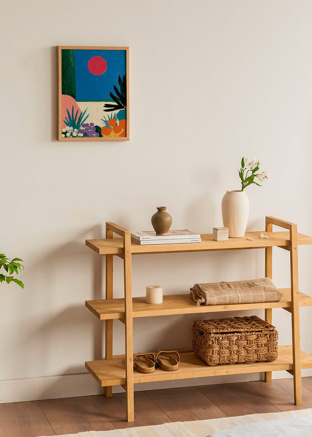 Lámina botánica con luna roja y jardín estilizado – Product2