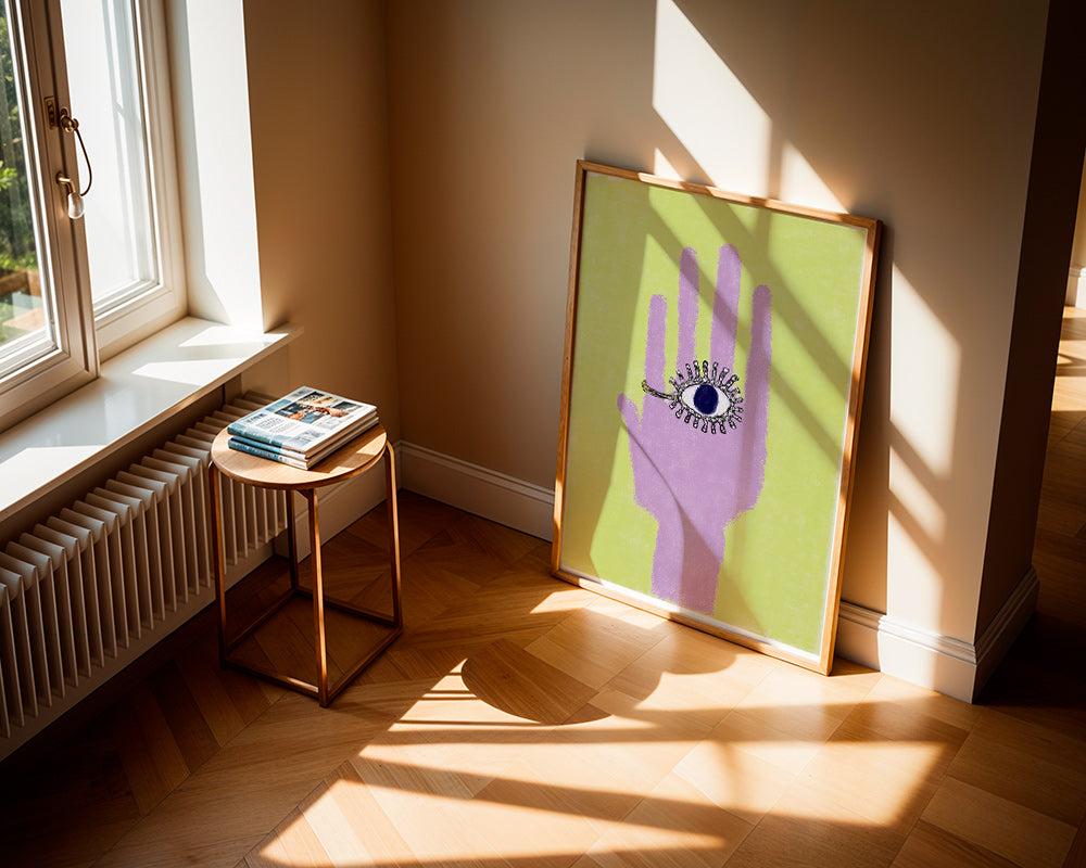 Ilustración de mano con ojo en la palma – Product2