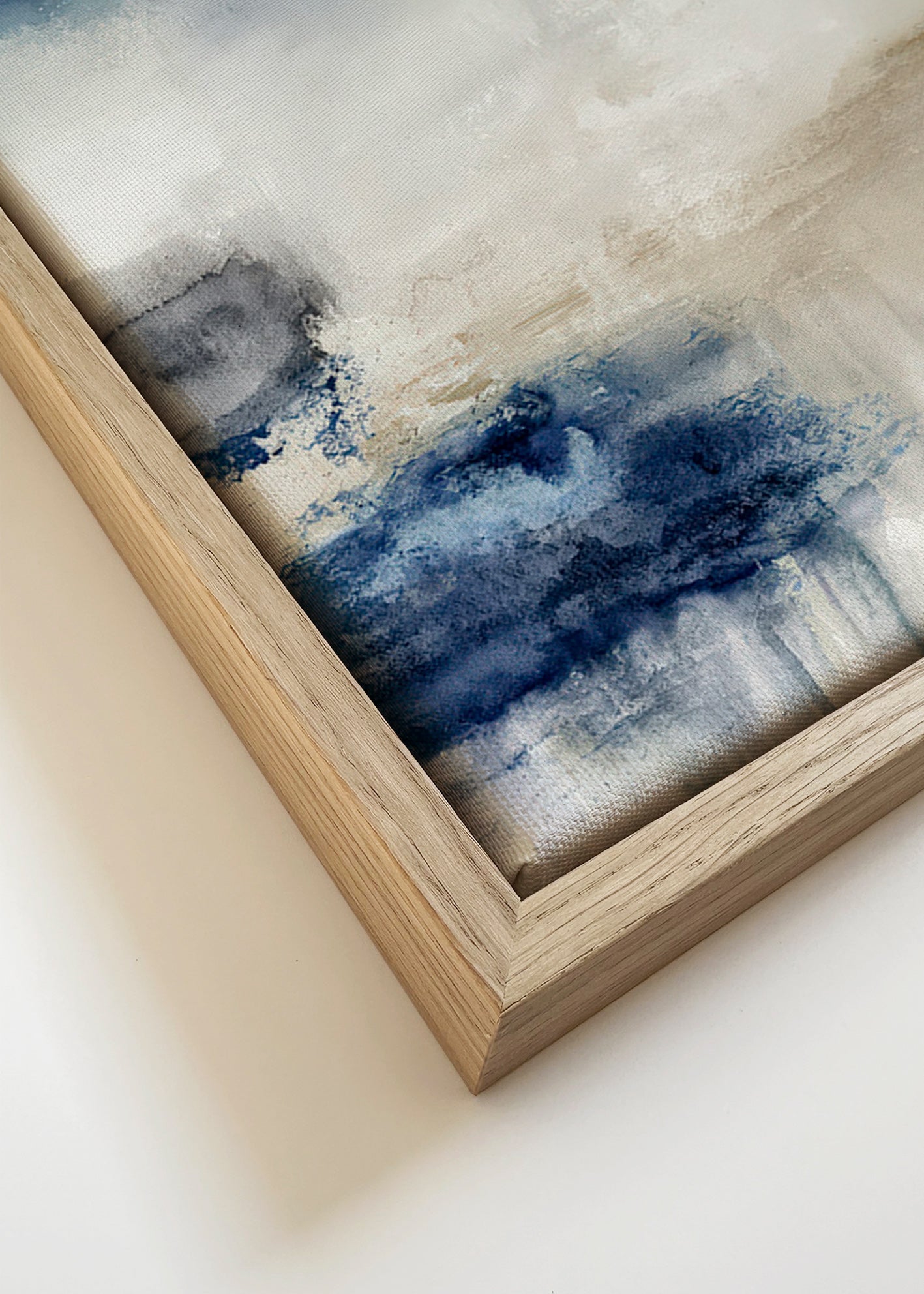 Cuadro abstracto en azul y beige – Canvas detail