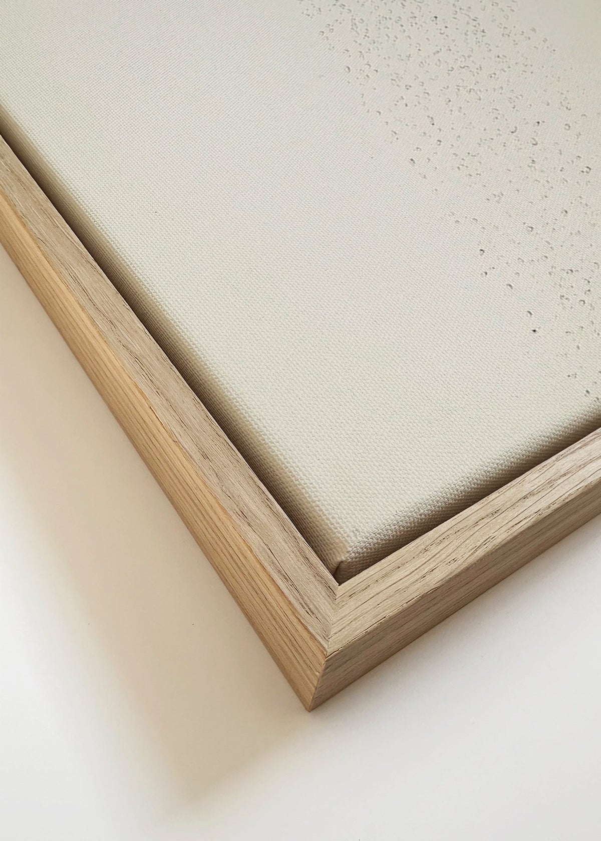 Fotografía de ducha exterior minimalista – Canvas detail