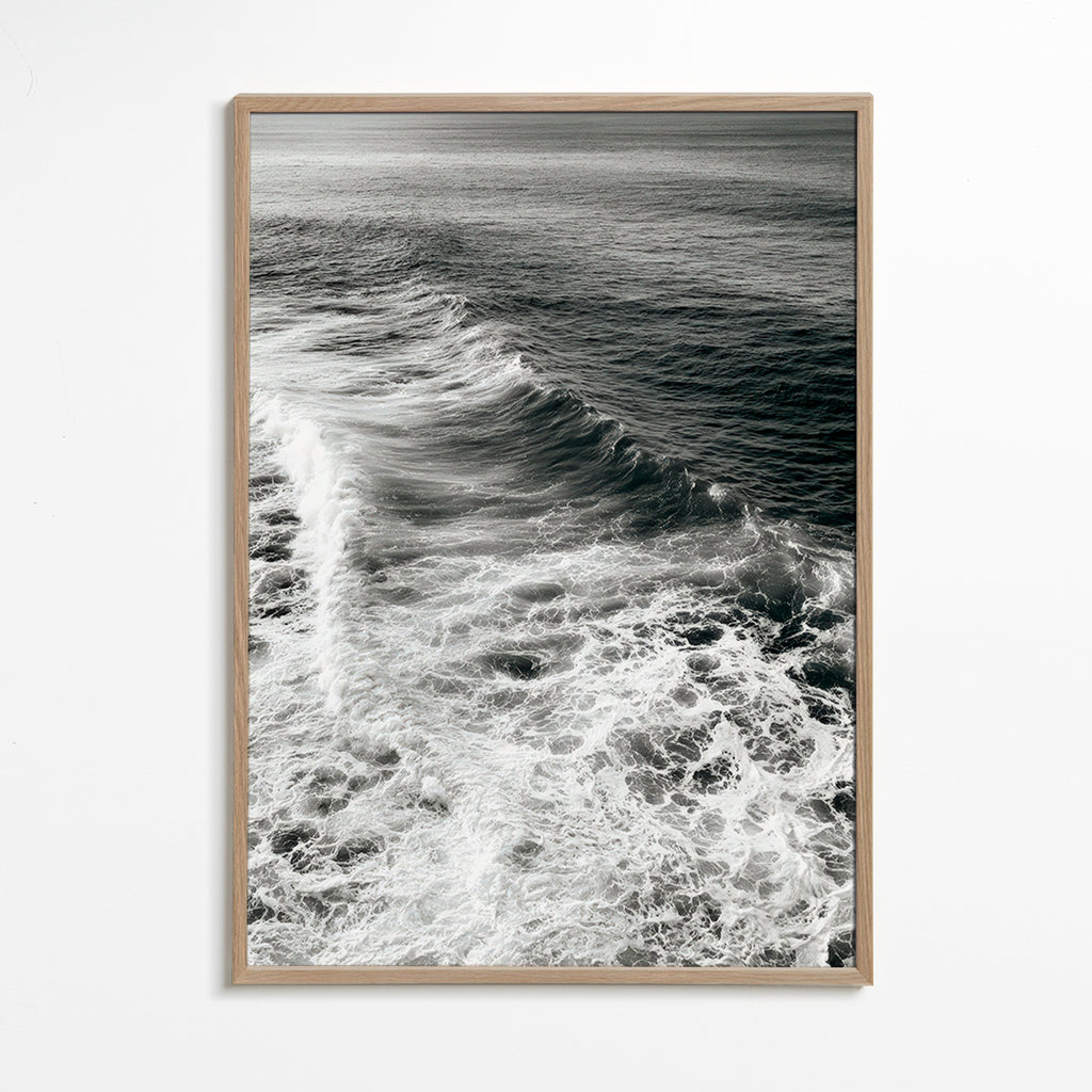 Fotografía de olas en blanco y negro – Oak Frame